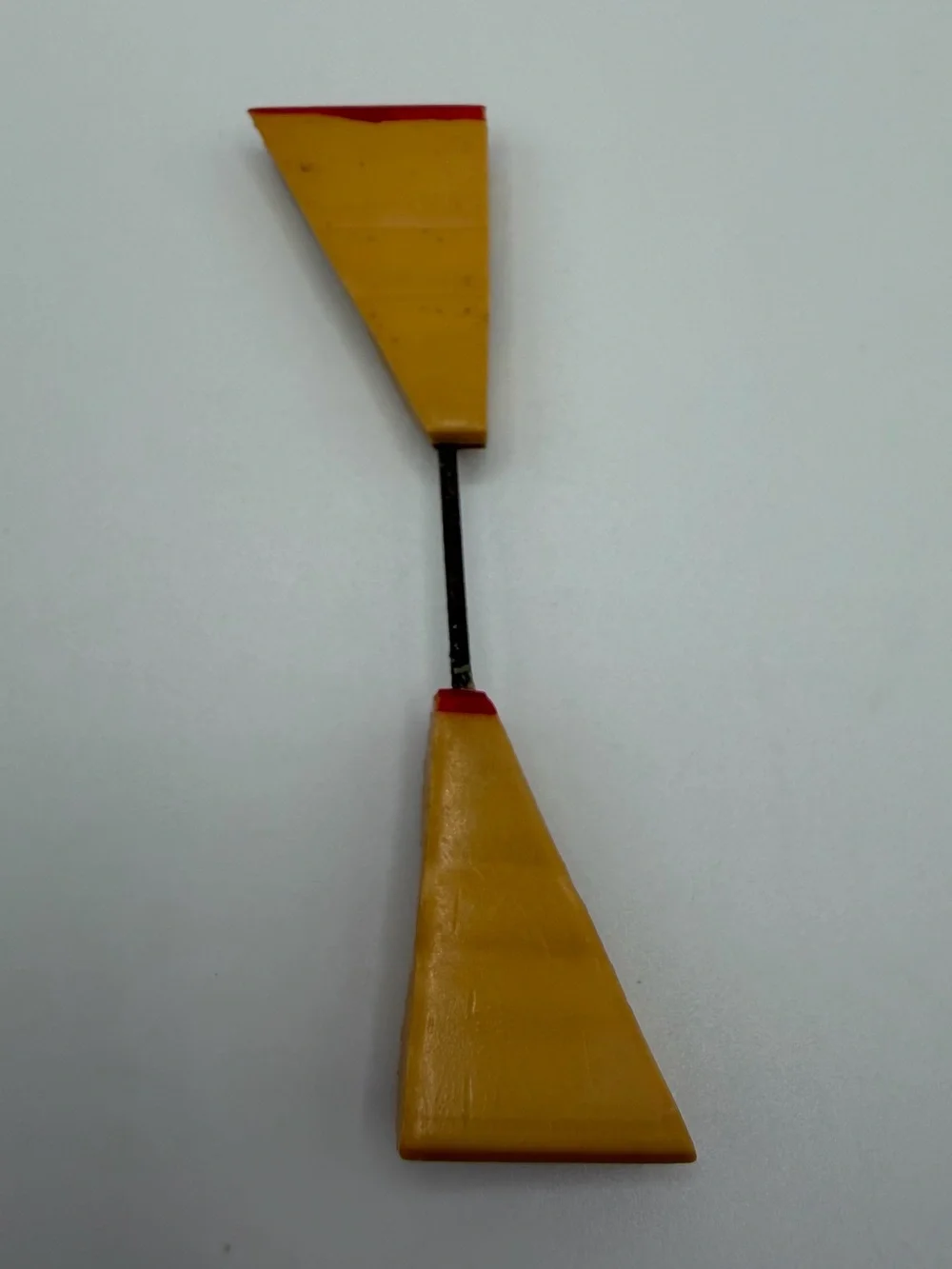 Jabot Vtg Art Deco Bakelite Hat Pin Carved Fan Butterscotch Red Stick Celluloid